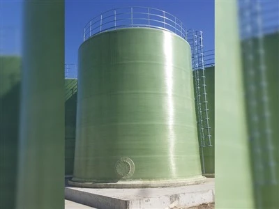 HCL-opslagtank